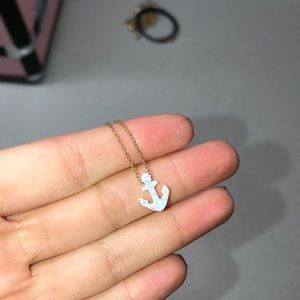 Cute Navy anchor necklace (opal)